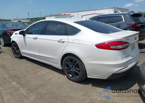 2019 Ford Fusion Se z USA, uszkodzony, nr VIN 3FA6P0HD2KR163089